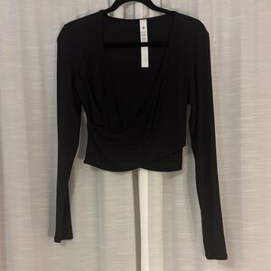 Lululemon Athletica Black Long Sleeve Top